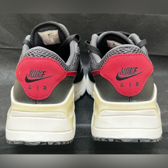Nike Air Max SYSTM Black/Team Red/Anthr Men's Sneakers Size 11.5 Preowned - Picture 6 of 9